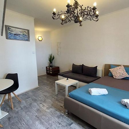 Apartments Lena غييكا المظهر الخارجي الصورة